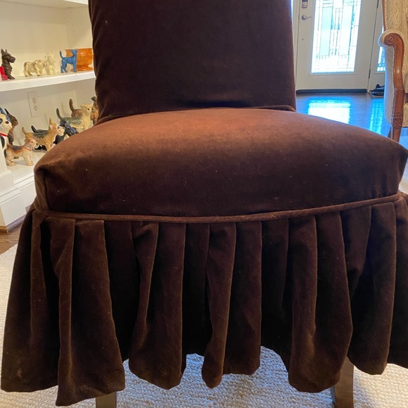 Brown Velvet Chair Cover - Picture 7 of 16